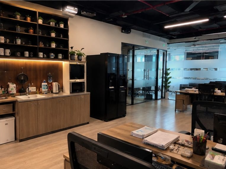 Al Rayan Trading Establishment 4
